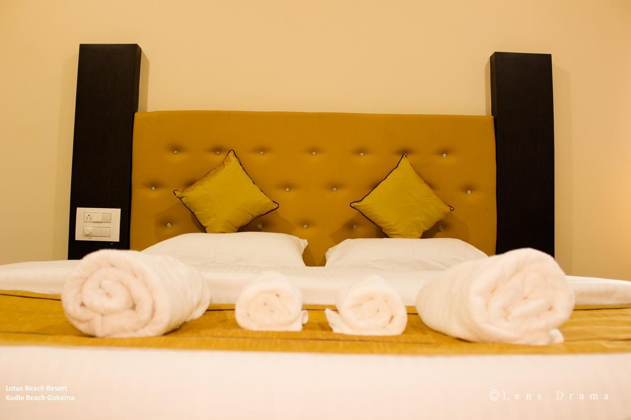 Lotus Beach Resort Гокарна Екстериор снимка